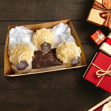 Load image into Gallery viewer, Beeswax Peony Christmas Pack
